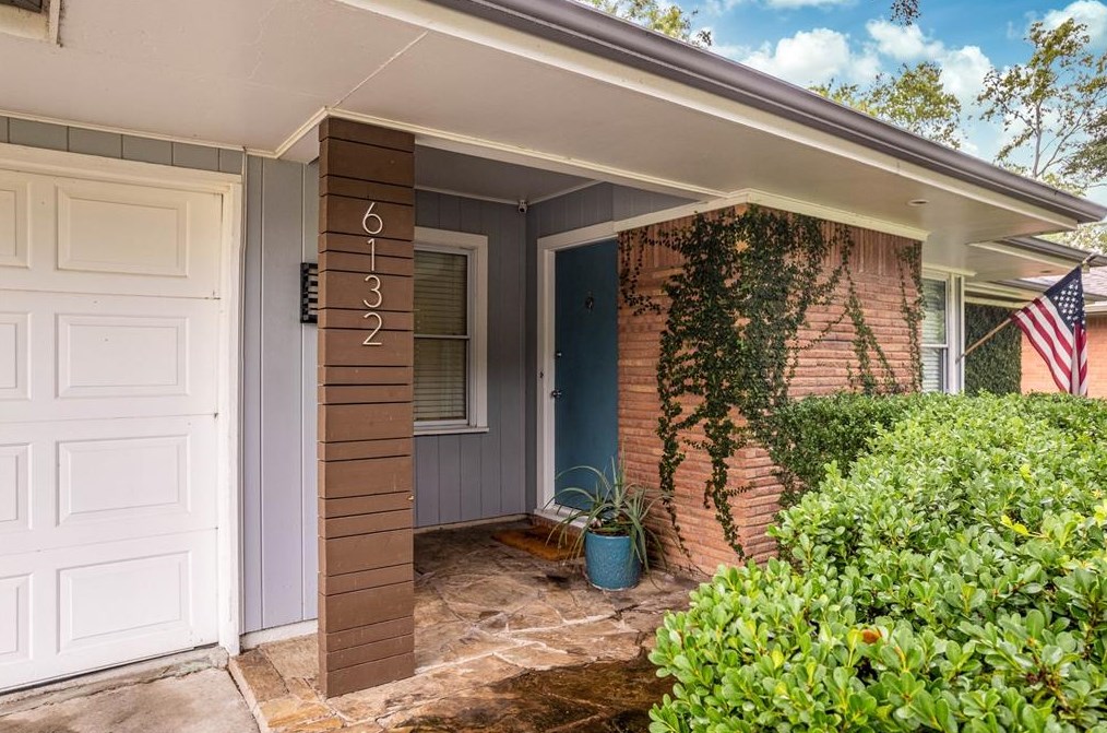 6132 Jason St, Houston TX  77096-1427 exterior