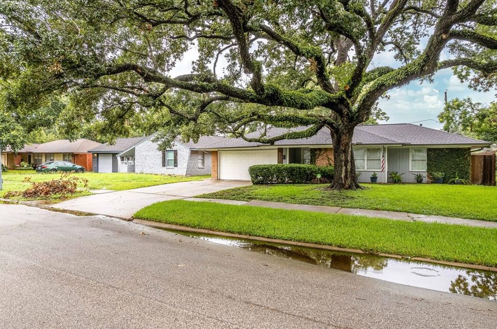 6132 Jason St, Houston TX  77074-7514 exterior
