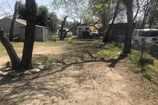 614 Sunglo Dr, San Antonio, TX 78221 - Photo 13