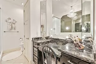 801 E Beach Dr, Galveston, TX 77550 - Photo 35