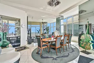 801 E Beach Dr, Galveston, TX 77550 - Photo 9