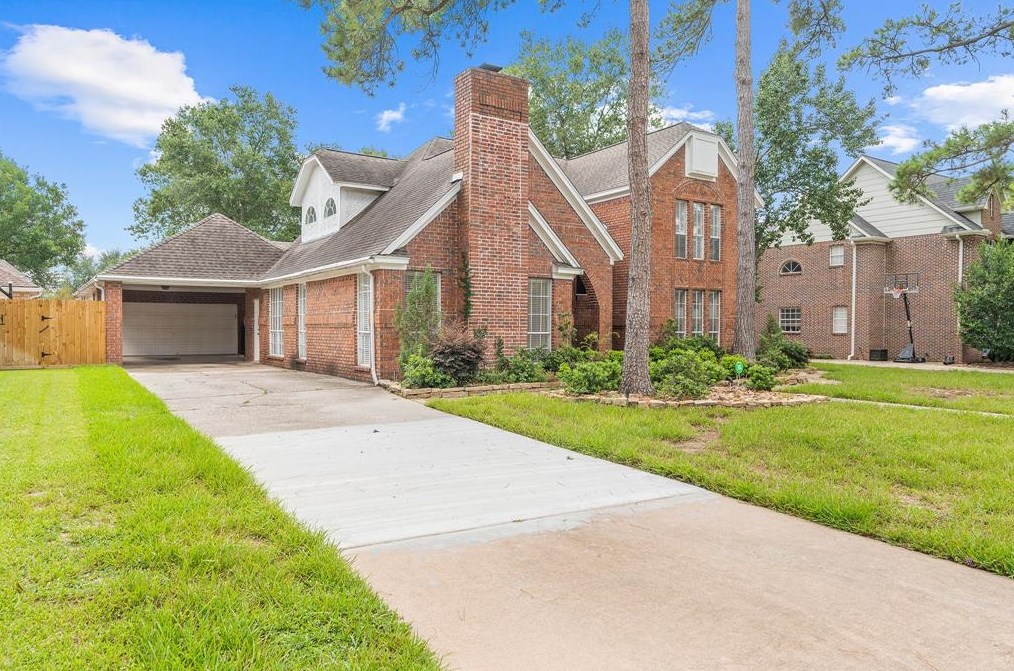 6022 Pin Oak Pl, Spring TX  77379-8826 exterior