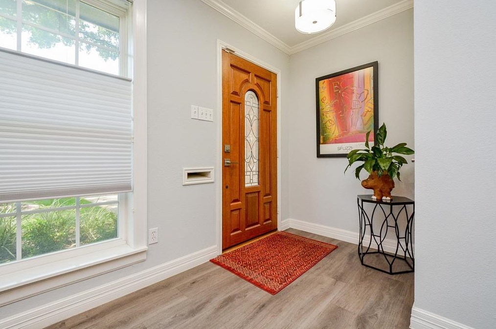 1681 Sam Houston Pkwy, Houston TX  77032-3031 exterior