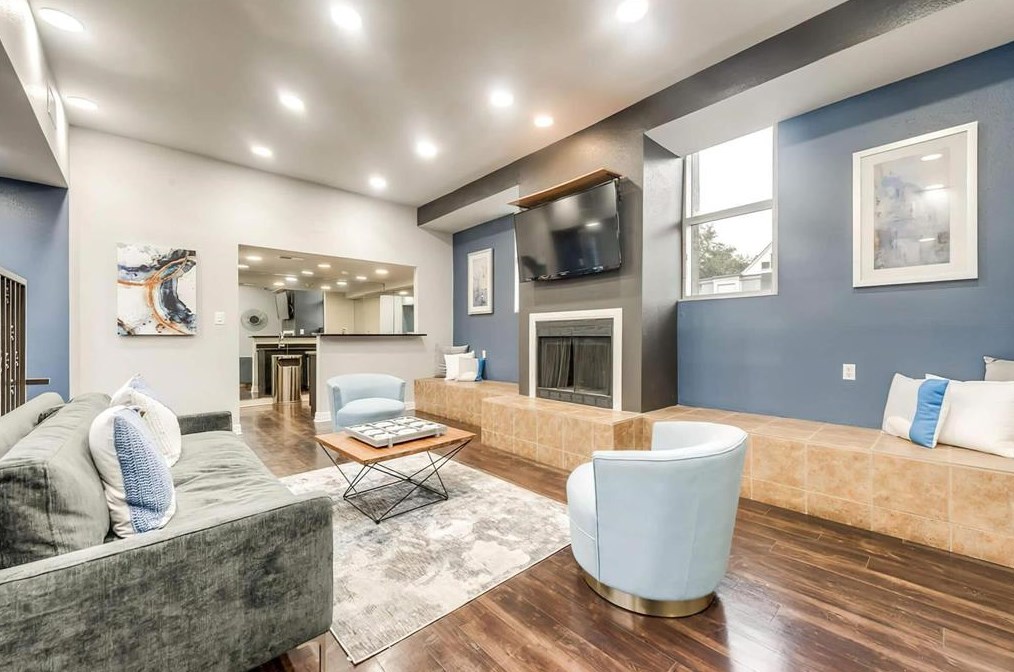 8162 Richmond Ave, Houston TX  77063-5903 exterior