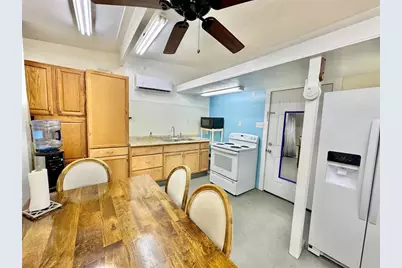 6104 Heards Lane, Galveston, TX 77551 - Photo 17