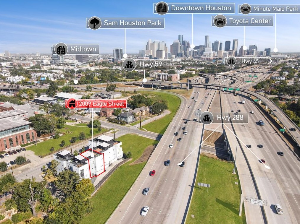2009 Eagle St, Houston TX  77004-5106 exterior