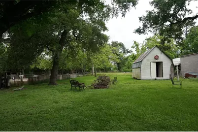 4308 Banner Drive, Houston, TX 77013 - Photo 11