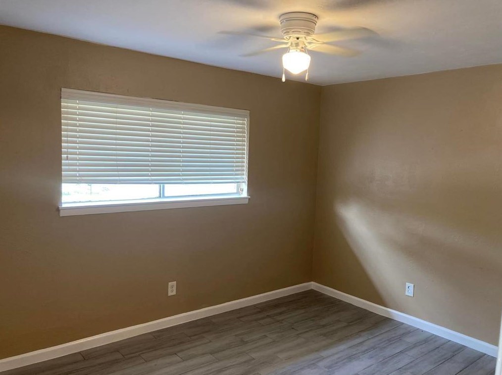 5220 Antha St, Houston TX  77016-4110 exterior