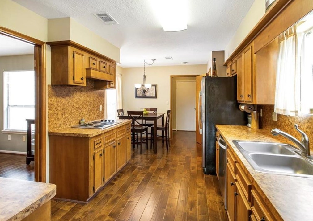 11711 Counselor, Houston TX  77065-1008 exterior