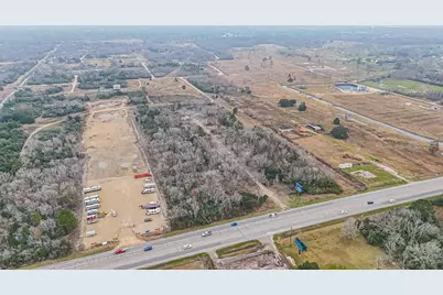 19701 Highway 35, Alvin, TX 77511 - Photo 15