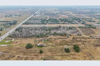 19701 Highway 35, Alvin, TX 77511 - Photo 7