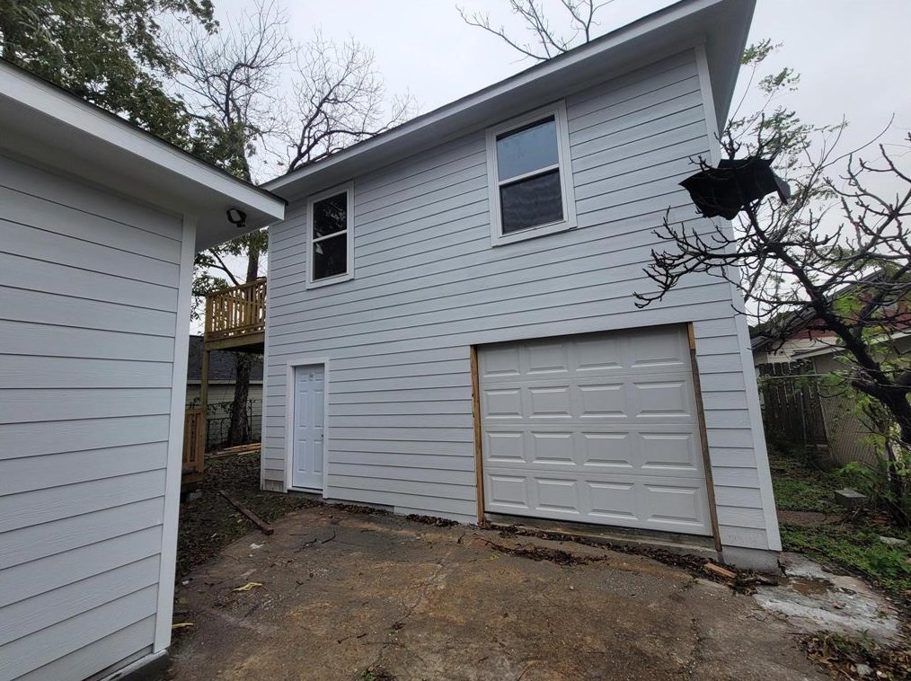 7033 Avenue, Houston TX  77011-1519 exterior