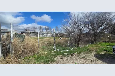 2821 E Crosstimbers Street, Houston, TX 77093 - Photo 1