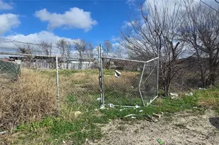 2821 E Crosstimbers St, Houston, TX 77093 - Photo 1