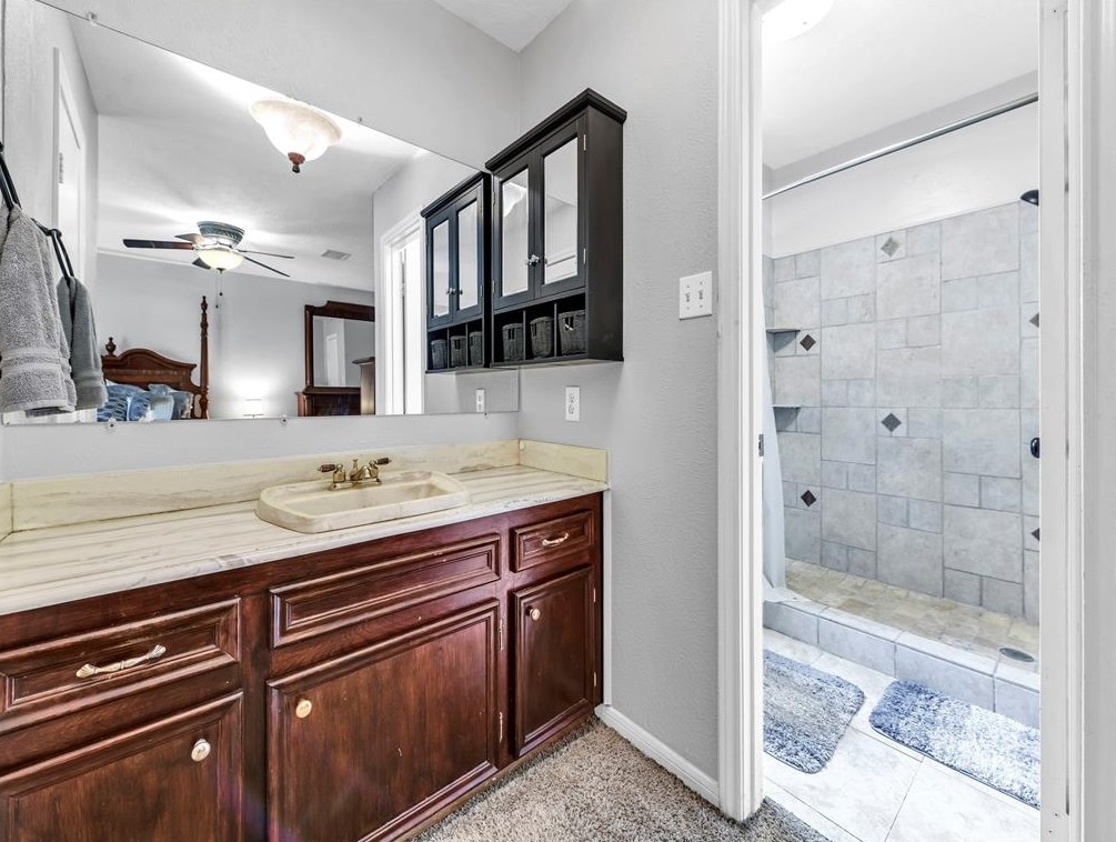 2019 Middle Crk Dr, Humble TX 77339-1708 exterior