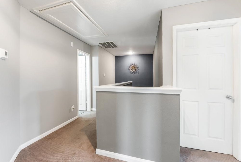 4202 Mineral Hvn Dr, Houston TX  77048-5555 exterior
