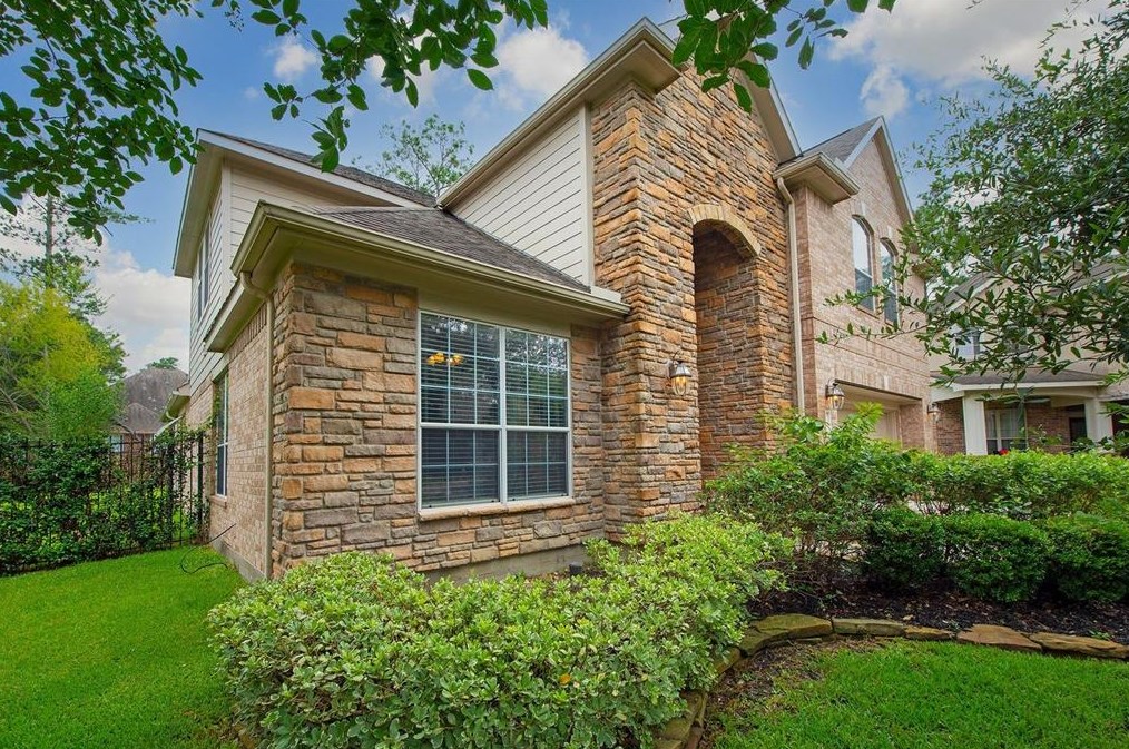 15 Hadlock Pl, Spring TX  77389-2622 exterior