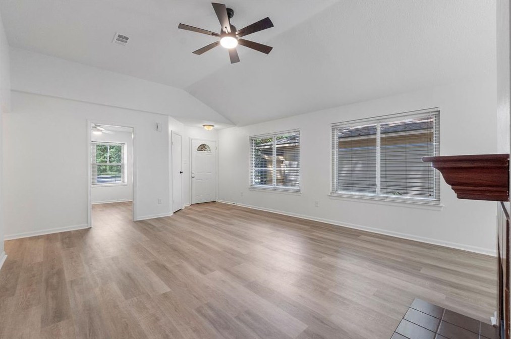 66 Cobble Hill Cir, Spring TX  77381-4051 exterior