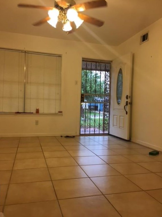 4027 Knottynold Ln, Houston TX  77053-1410 exterior