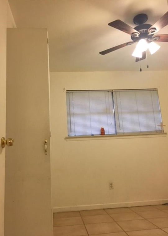 4027 Knottynold Ln, Houston TX  77053-1408 exterior