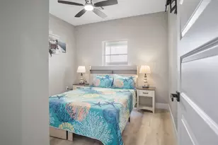 1297 Mabry St, Gilchrist, TX 77617 - Photo 23