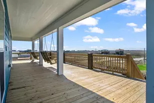 1297 Mabry St, Gilchrist, TX 77617 - Photo 27