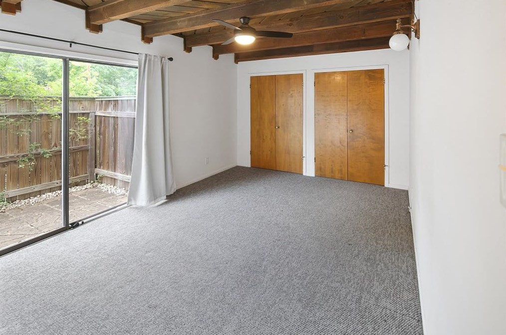 2806 Briarcreek Ct, Bryan TX  77802-2106 exterior