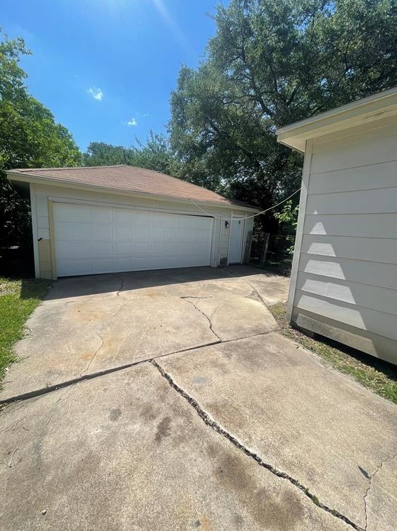 7906 Grandview St, Houston TX  77051-1218 exterior