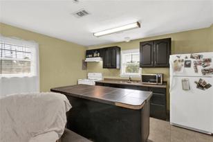 614 6th St, San Leon, TX 77539 - Photo 9