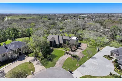 1208 Cowards Creek Drive, Friendswood, TX 77546 - Photo 3