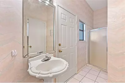 1208 Cowards Creek Drive, Friendswood, TX 77546 - Photo 21