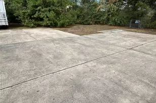 1402 East Ave, Katy, TX 77493 - Photo 35