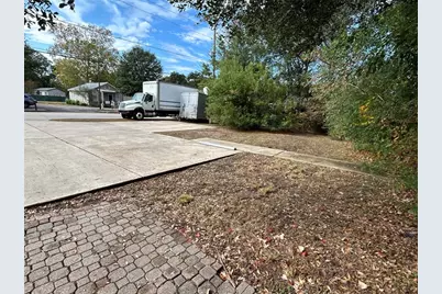 1402 East Avenue, Katy, TX 77493 - Photo 27