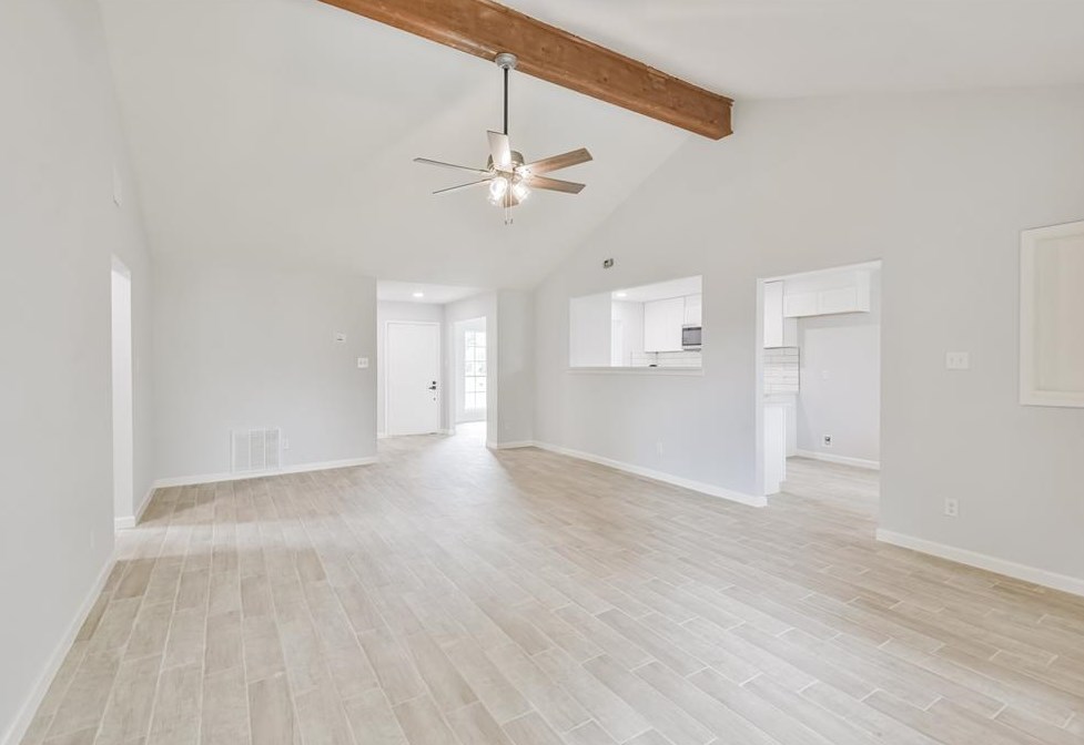 8511 Streamside Dr, Houston TX  77088-4411 exterior