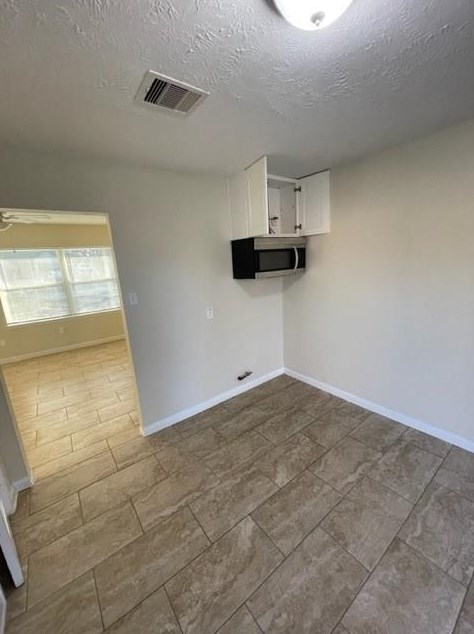 5227 Myrtlewood St, Houston TX  77033-2915 exterior