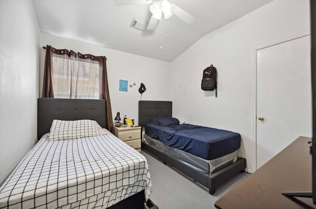 18331 Olive Leaf Dr, Houston TX  77084-6117 exterior