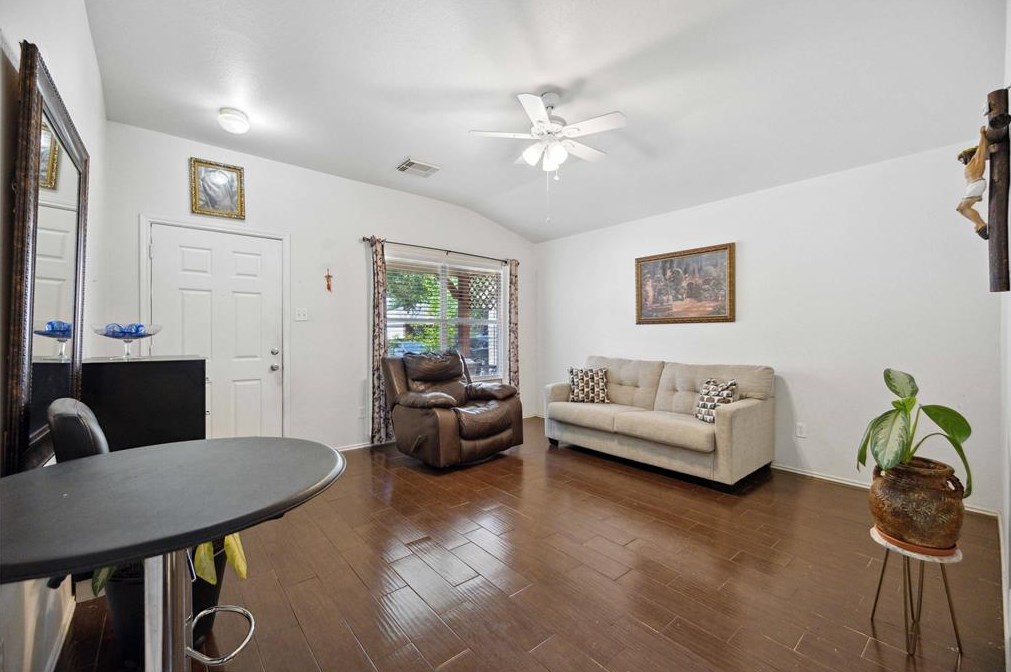 18331 Olive Leaf Dr, Houston TX  77084-6117 exterior