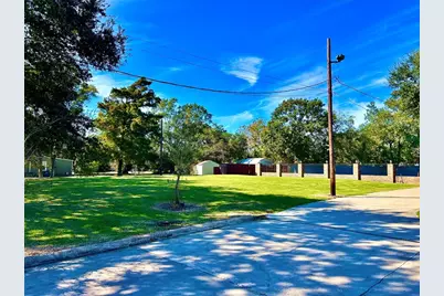 8766 Beauxart Garden Road, Beaumont, TX 77705 - Photo 3