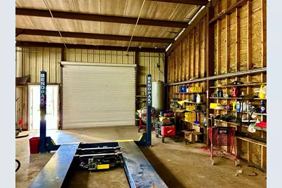 8766 Beauxart Garden Road, Beaumont, TX 77705 - Photo 27