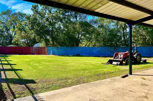 8766 Beauxart Garden Rd, Beaumont, TX 77705 - Photo 5