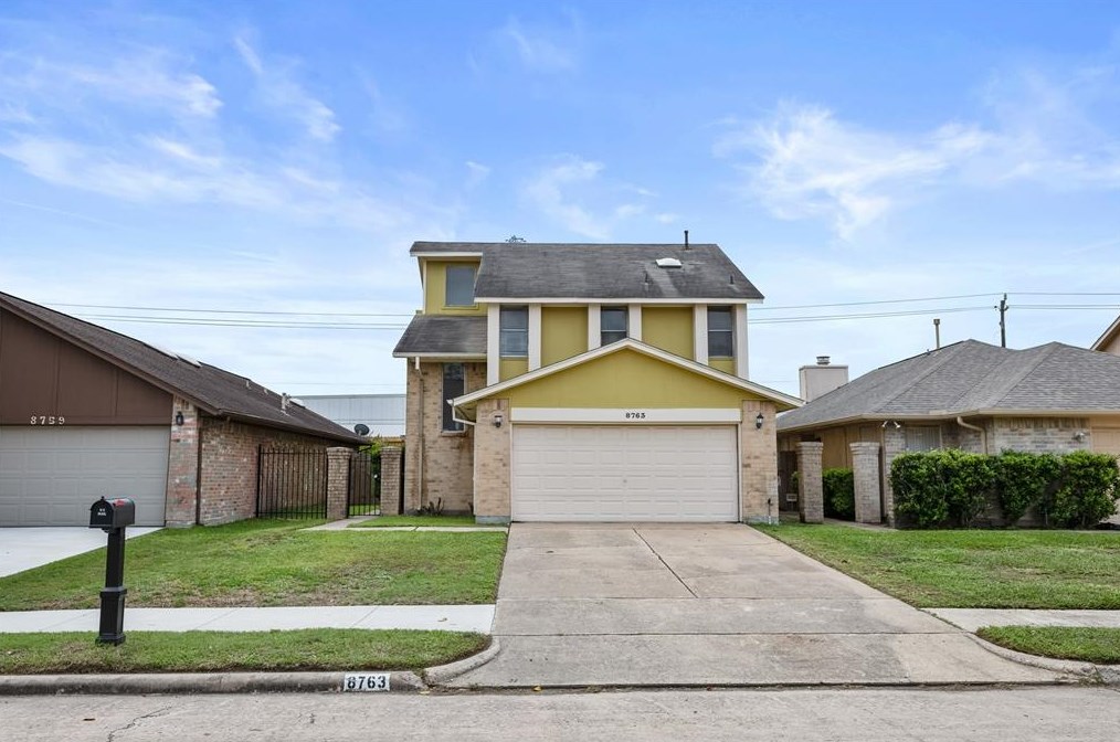 8763 Vinkins Rd, Houston TX  77071-2834 exterior