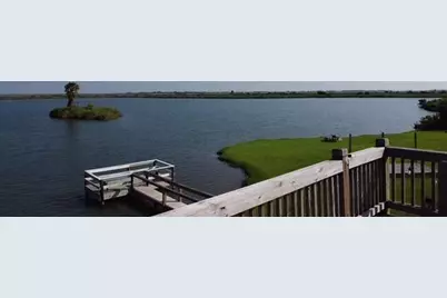 2017 Highway 87, Crystal Beach, TX 77650 - Photo 5