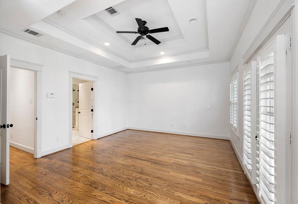 1018 Waverly, Houston TX  77008-6760 exterior