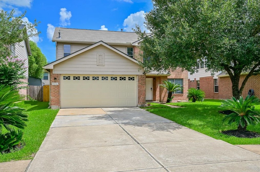 10242 Astoria Blvd, Houston TX  77089-6299 exterior