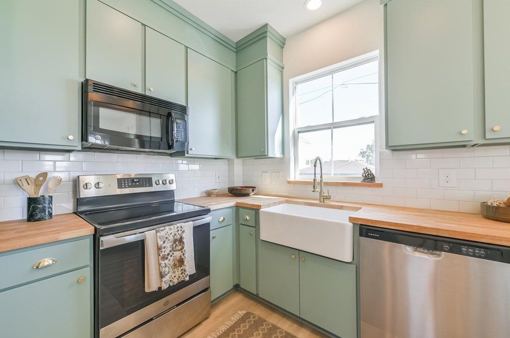 1112 53 St, Galveston TX 77551-4524 exterior