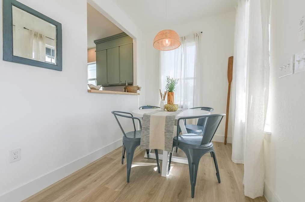 1112 53 St, Galveston TX 77551-4524 exterior