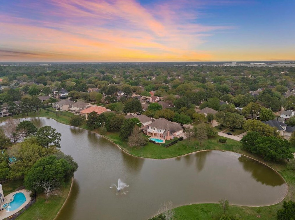 13411 Amber Queen Ln, Houston TX  77041-5550 exterior