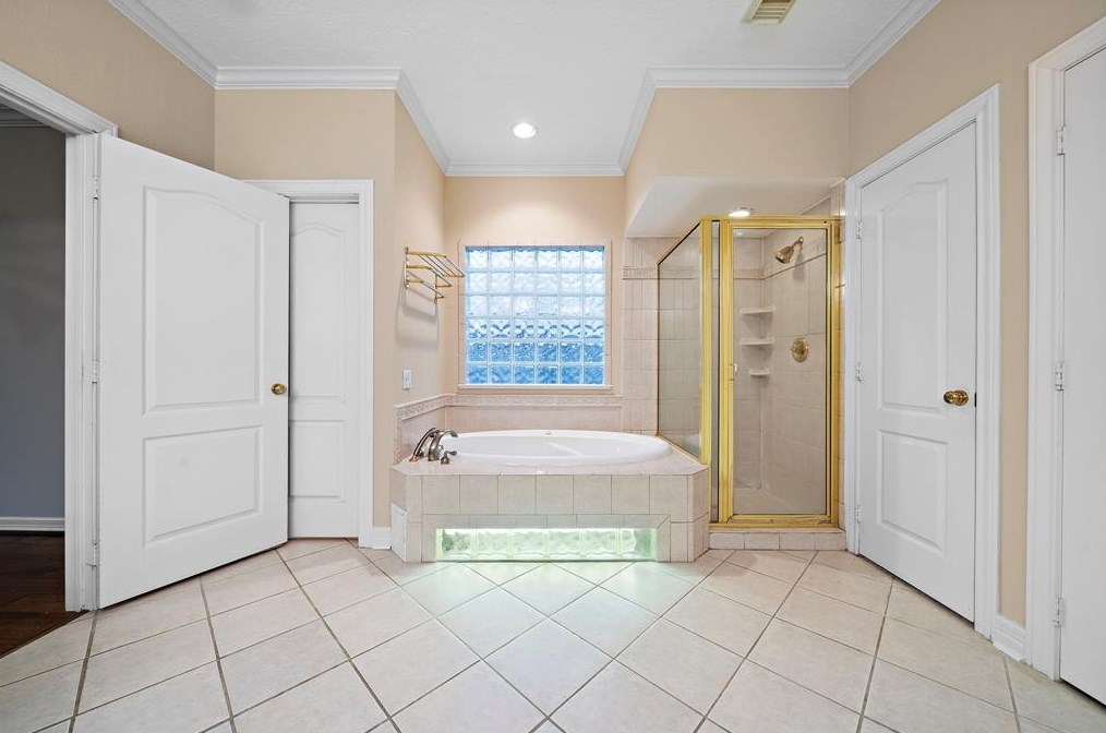 13411 Amber Queen Ln, Houston TX  77041-5550 exterior
