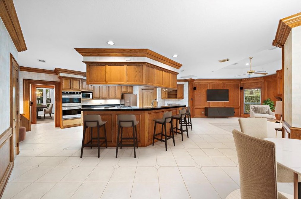 13411 Amber Queen Ln, Houston TX  77041-5550 exterior
