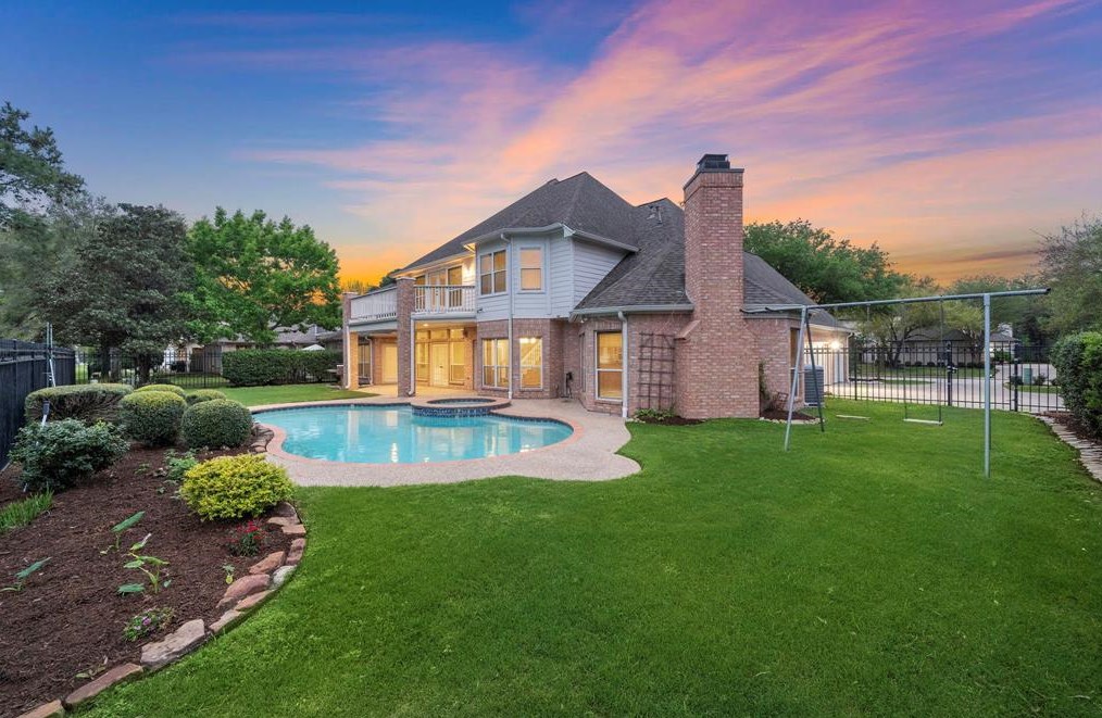 13411 Amber Queen Ln, Houston TX  77041-5550 exterior